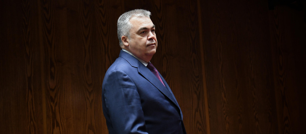 Santos Cerdán, a su llegada para comparecer ante la Comisión de Investigación sobre los contratos públicos realizados durante la pandemia de covid-19