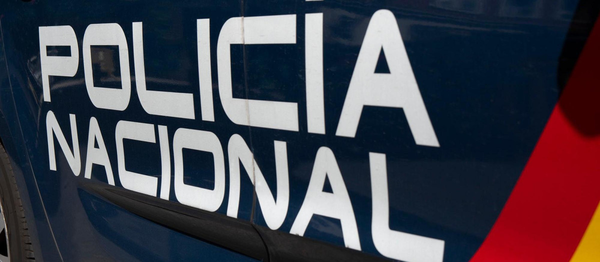 (Foto de ARCHIVO)
Coche Policía Nacional
REMITIDA / HANDOUT por POLICIA NACIONAL
Fotografía remitida a medios de comunicación exclusivamente para ilustrar la noticia a la que hace referencia la imagen, y citando la procedencia de la imagen en la firma
13/5/2024