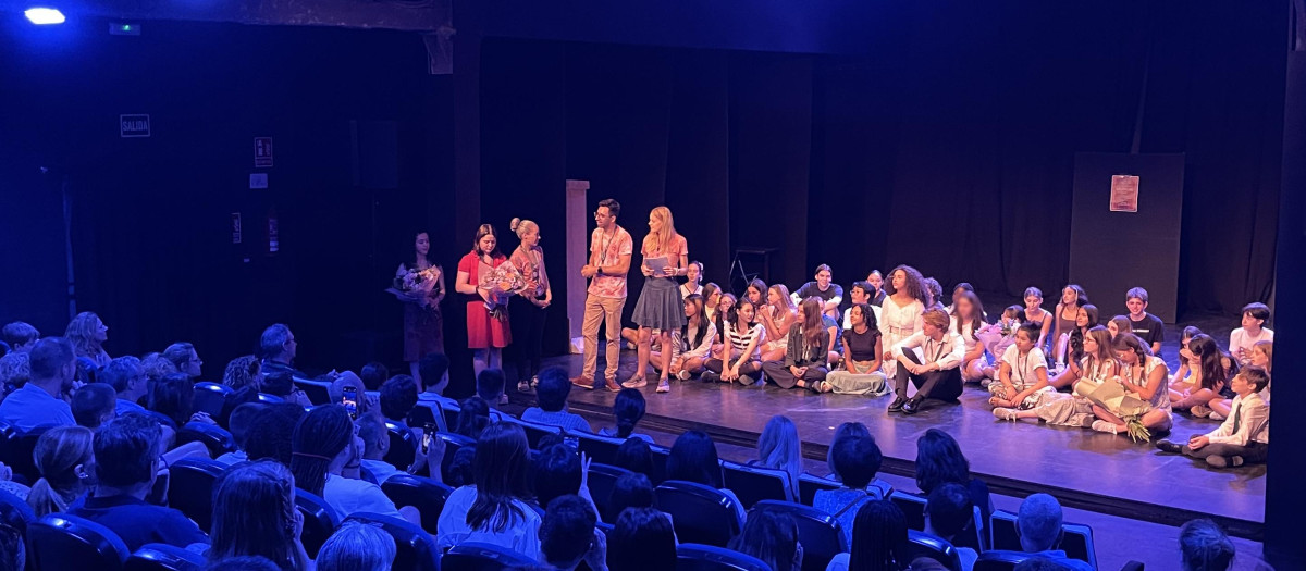 Imagen del musical solidario de British School of Valencia con la DANA en Catarroja, Valencia