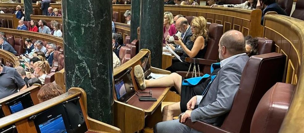 La indecorosa actitud de Pilar Vallugera no ha pasado desapercibida