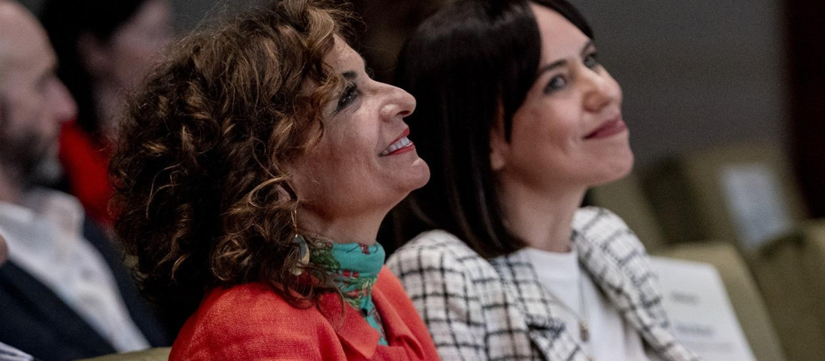 Imagen de archivo de María Jesús Montero junto a Diana Morant