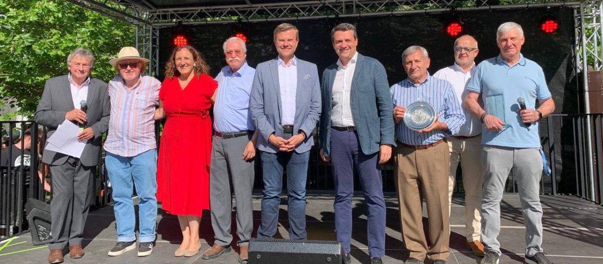 Miembros de la delegación cordobesa junto a autoridades de Núremberg