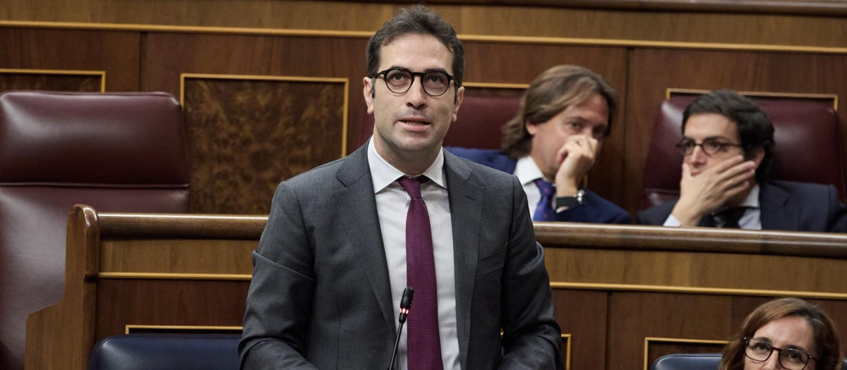 El ministro de Economía, Carlos Cuerpo, en el Congreso de los Diputados.
