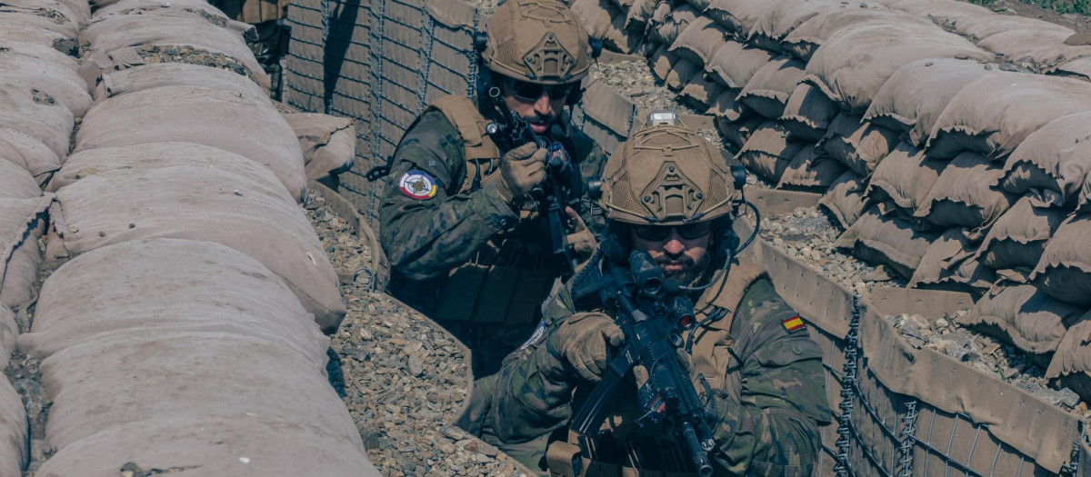 Infantes de Marina de la FIMAR_RII desplegados en la operación Flanco Este en Rumanía