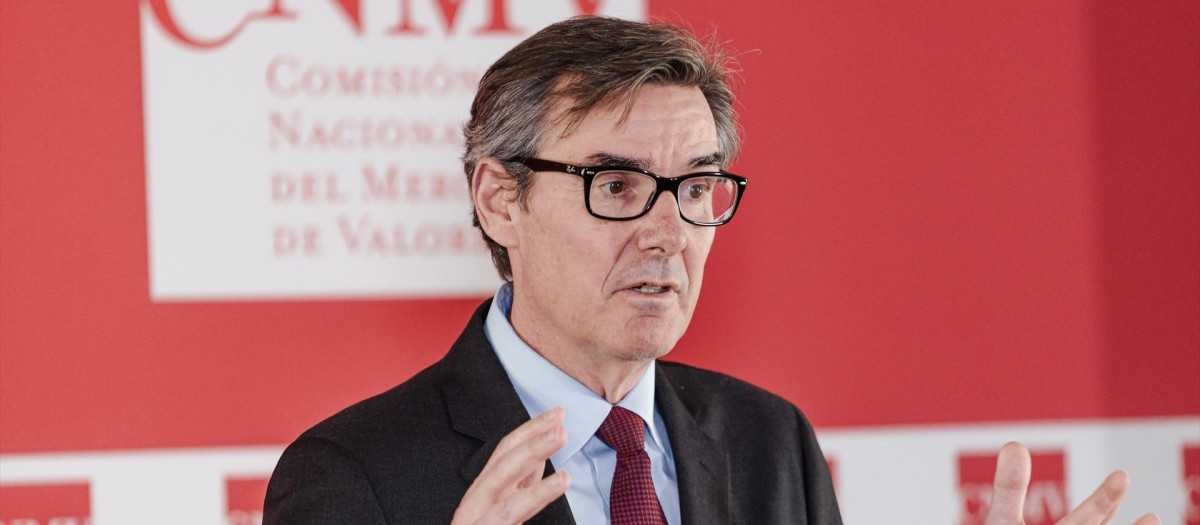 El presidente de la CNMV, Carlos San Basilio.