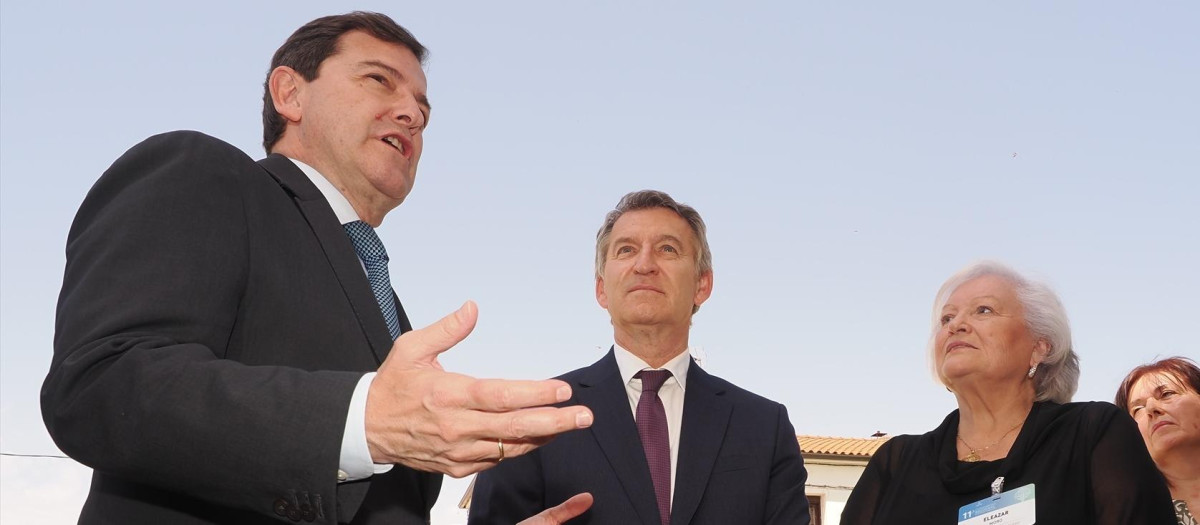 Mañueco y Feijóo, en una imagen de archivo