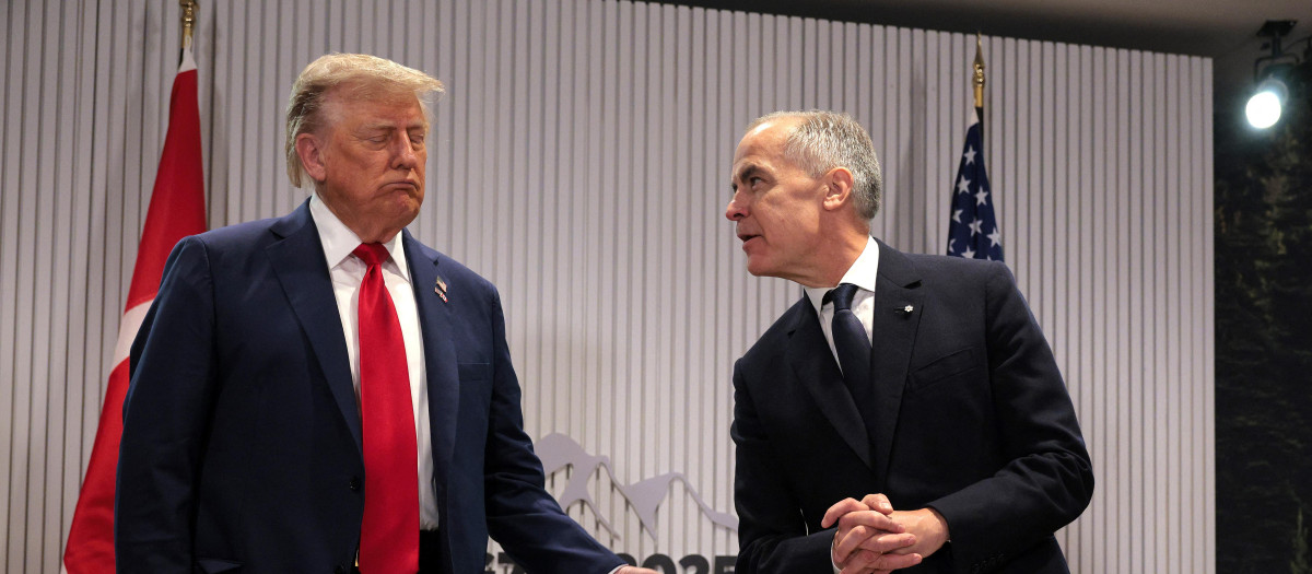 Donald Trump junto al primer ministro de Canadá, Mark Carney