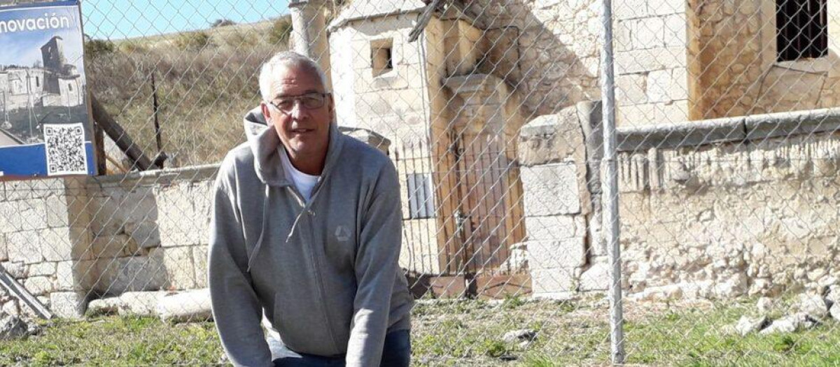 Andreas Senge promotor del proyecto para renovar la iglesia
