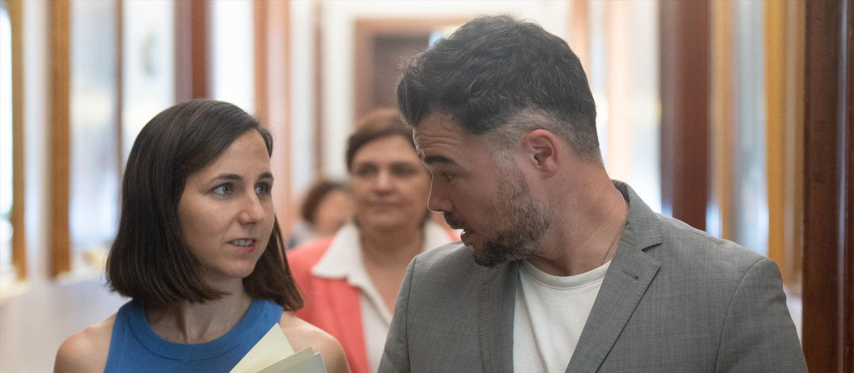 La portavoz de Podemos en el Congreso, Ione Belarra, y el portavoz de ERC en el Congreso, Gabriel Rufián