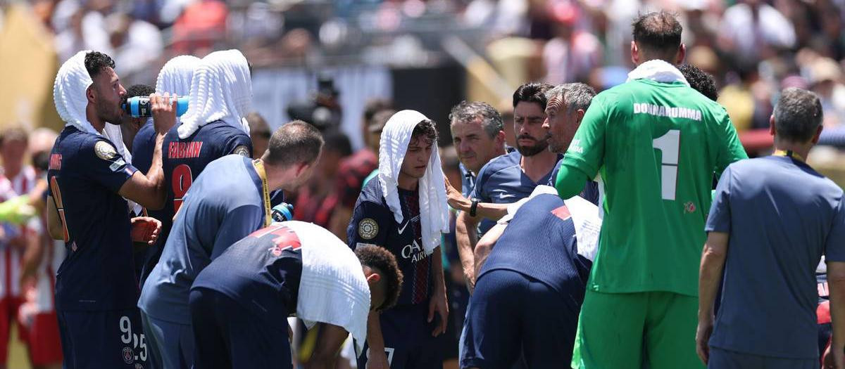 El calor sofocante de Estados Unidos, un incordio para los futbolistas