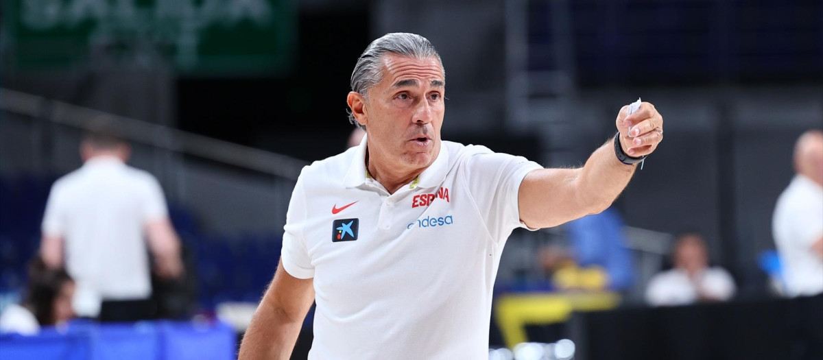 Sergio Scariolo, durante un entrenamiento con la selección española de baloncesto