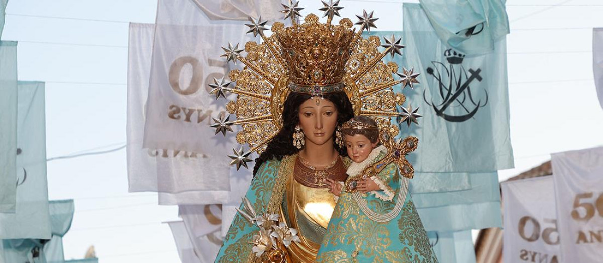 Imagen peregrina de la Virgen de los Desamparados en su visita a L’Eliana