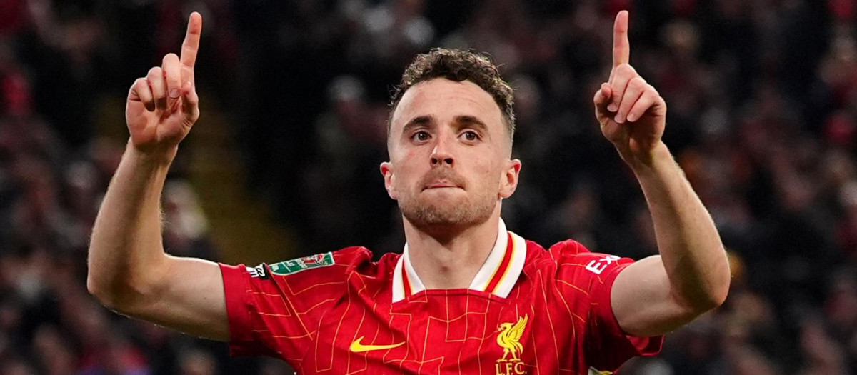 Diogo Jota celebrando un gol con el Liverpool