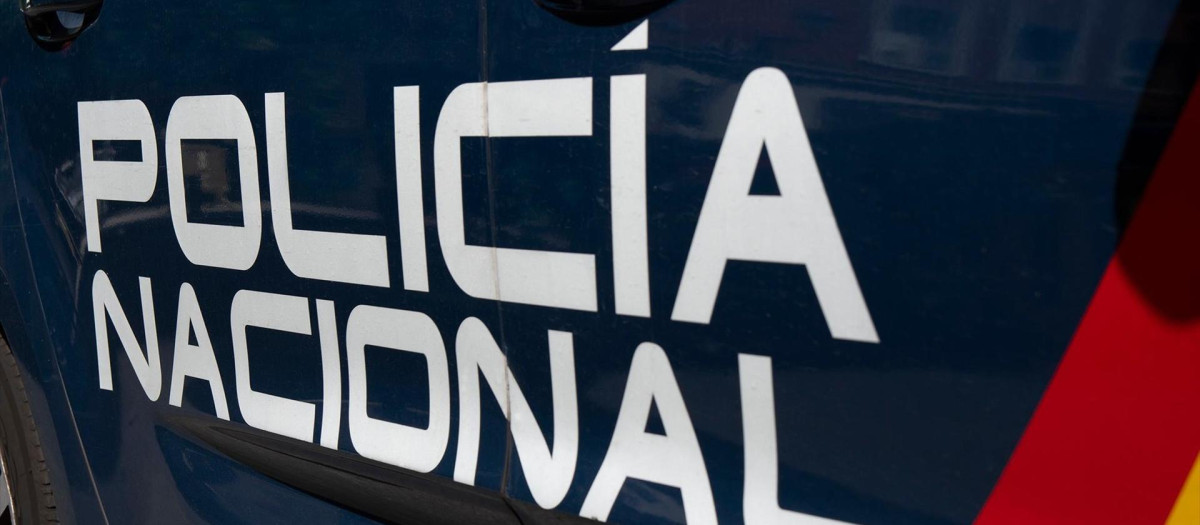 (Foto de ARCHIVO)
Coche Policía Nacional

REMITIDA / HANDOUT por POLICIA NACIONAL
Fotografía remitida a medios de comunicación exclusivamente para ilustrar la noticia a la que hace referencia la imagen, y citando la procedencia de la imagen en la firma
13/5/2024