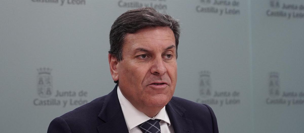 El consejero de Economía y Hacienda y portavoz, Carlos Fernández Carriedo