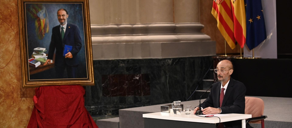 Javier Lambán, este jueves durante la entrega del retrato en su honor
