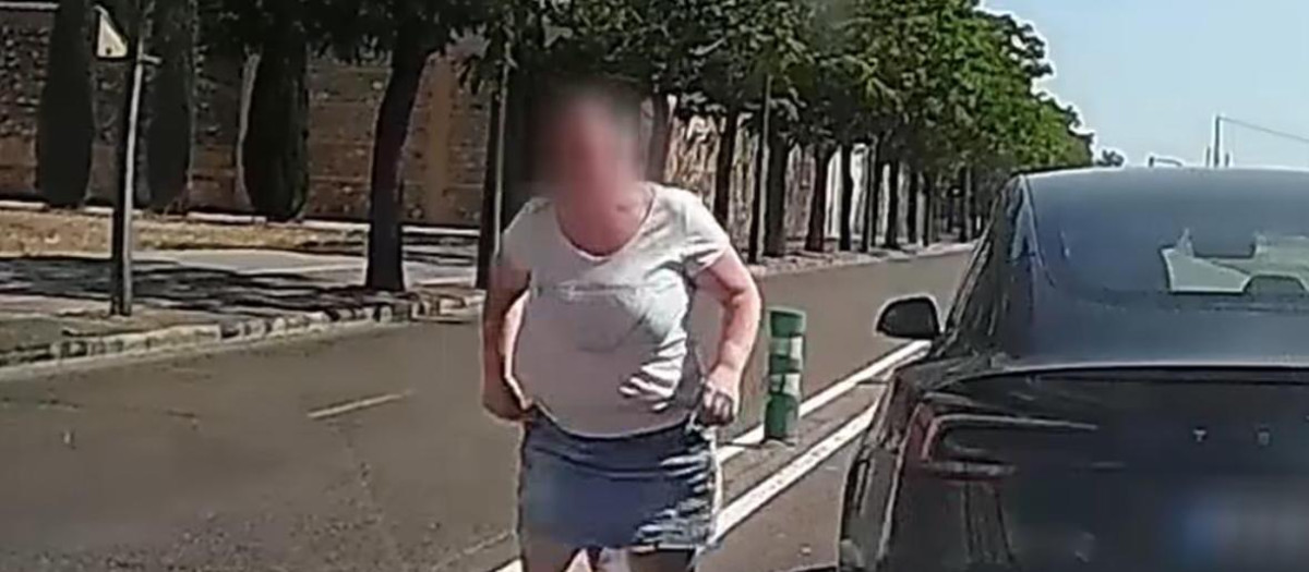 Imagen del incidente vial en una calle de Valencia.