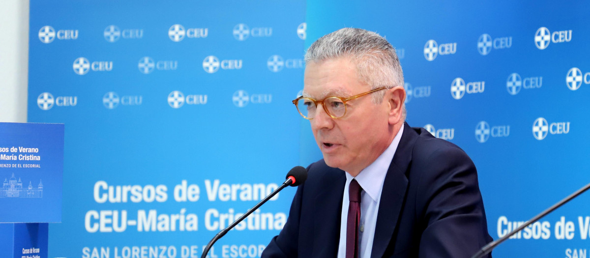 Alberto Ruiz-Gallardón, en el Curso de Verano CEU-El Escorial