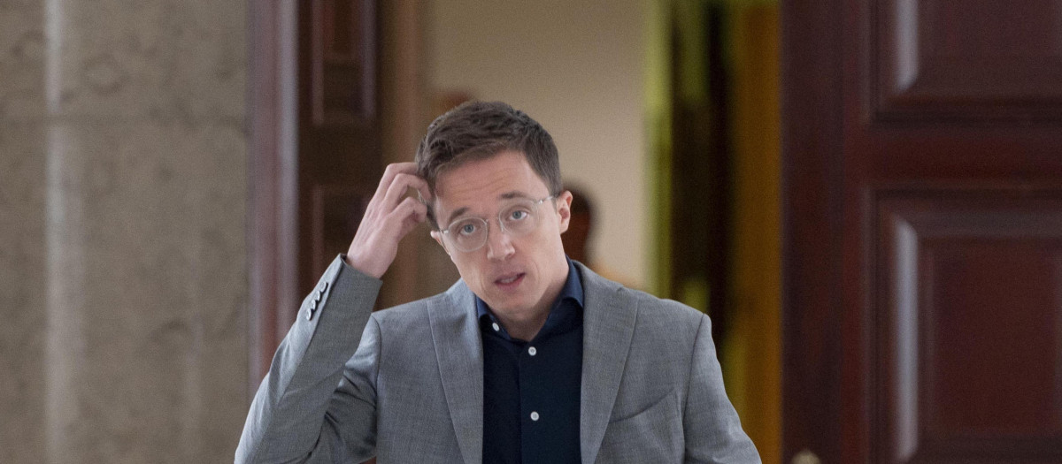 (Foto de ARCHIVO)
El diputado de Sumar, Iñigo Errejón, a su llegada a una reunión de la Junta de Portavoces, en el Congreso de los Diputados, a 1 de octubre de 2024, en Madrid (España).
Alberto Ortega / Europa Press
01/10/2024