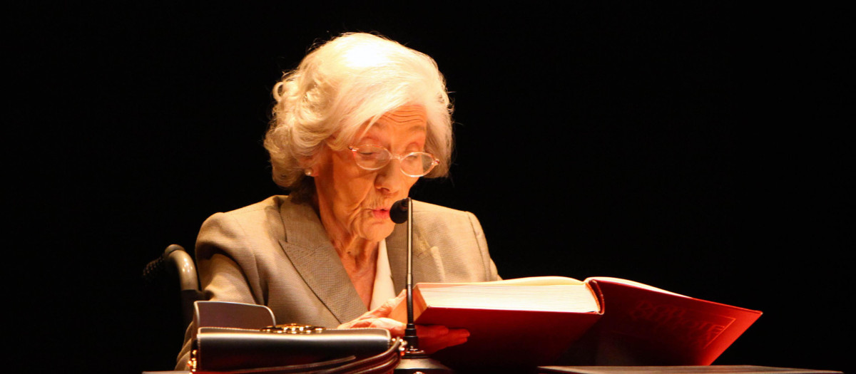 Ana María Matute en 2011