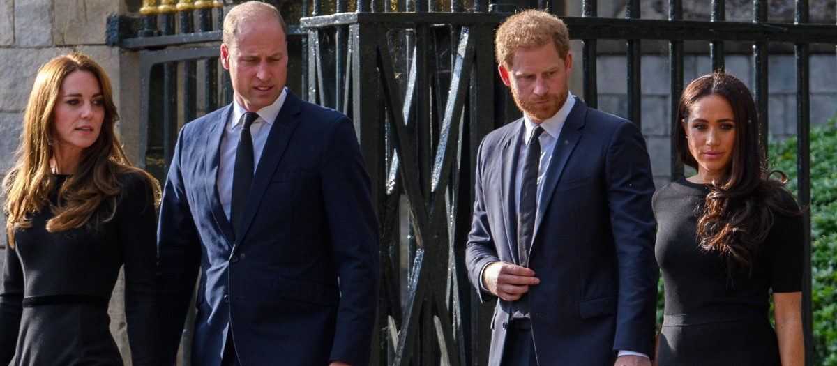 Britain's Prince William and Kate Middleton , Princess of Wales, with Britain's Prince Harry and Meghan Markle , Duchess of Sussex following the death of Queen Elizabeth II in Windsor, England, Saturday, Sept. 10, 2022.