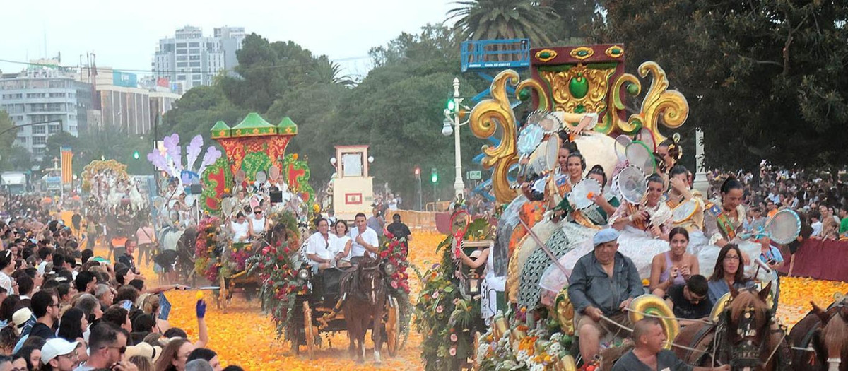 Imagen de archivo de la Batalla de Flores de Valencia 2024