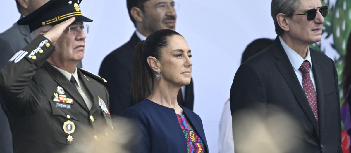 Claudia Sheinbaum, presidenta de México durante un acto en el Zócalo