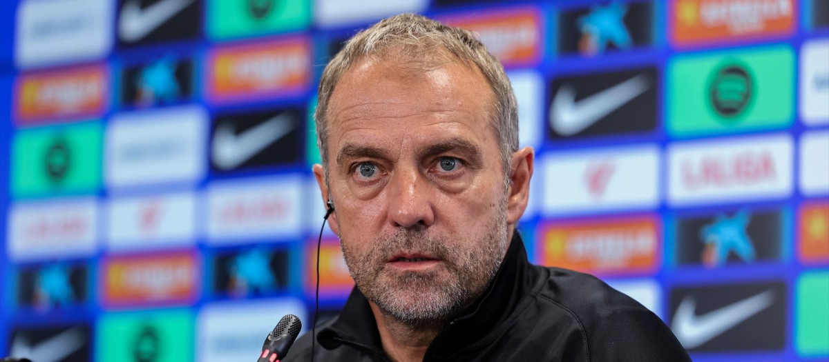 Hansi Flick en rueda de prensa