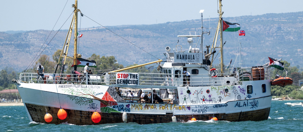 Buque Handala con el que activistas propalestina llevaban suministros a la franja de Gaza