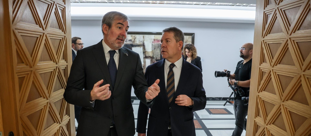 Fernando Clavijo y Emiliano García-Page (Foto de archivo)