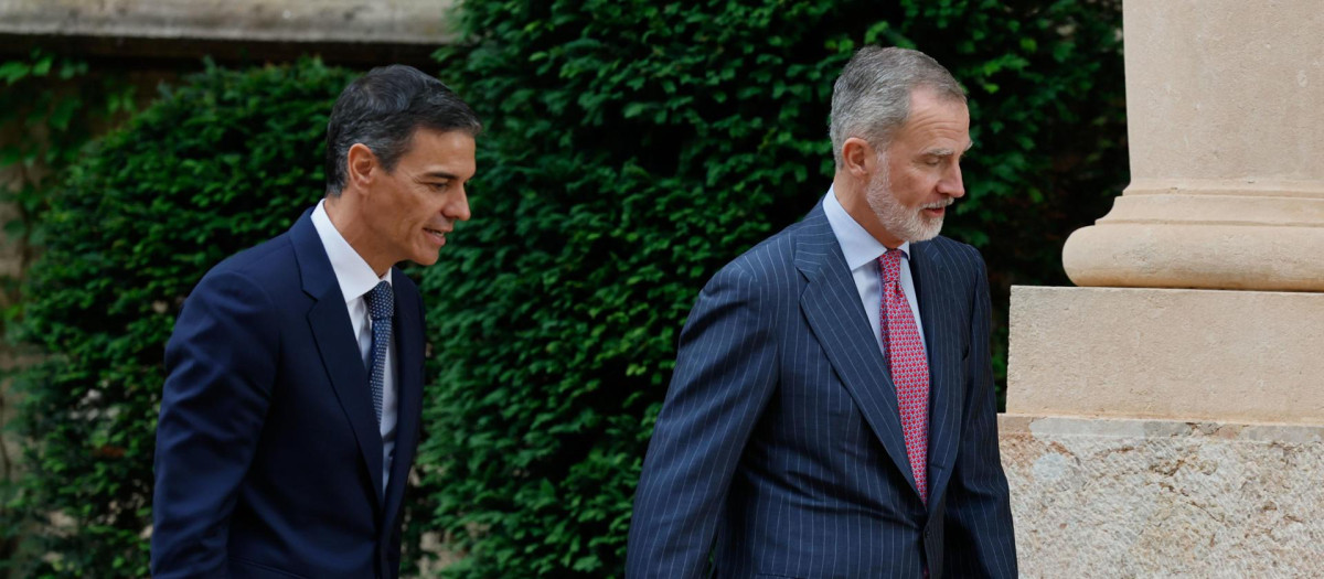 El Rey ha recibido a Pedro Sánchez en el Palacio de Marivent de Palma