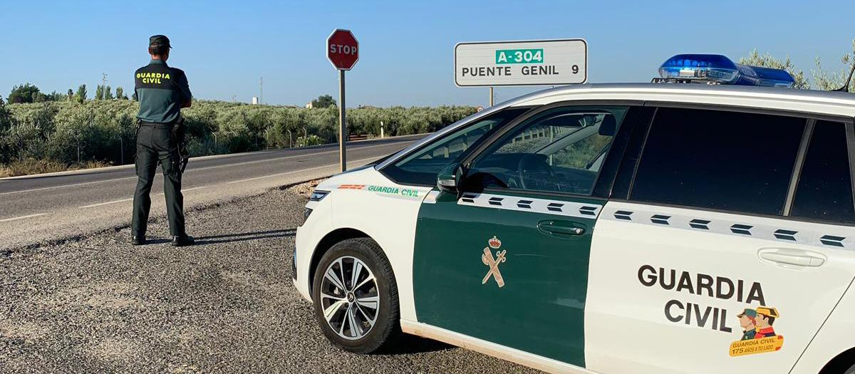 Agente del Puesto Principal de la Guardia Civil en Puente Genil