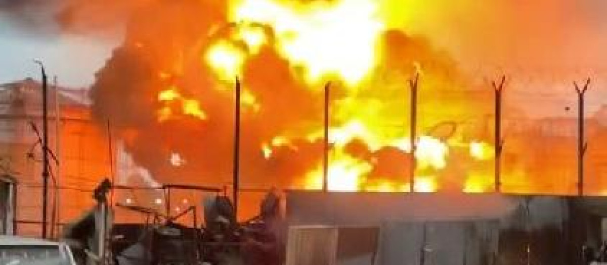 Incendio en un depósito de combustible en Sochi, Rusia tras un ataque ucraniano