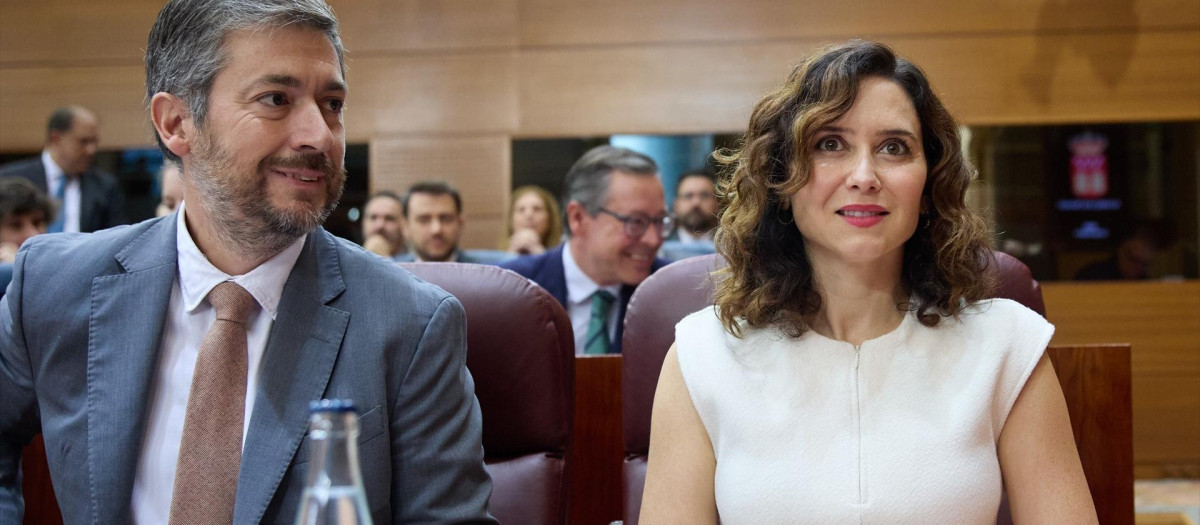 Isabel Díaz Ayuso y el consejero de Presidencia, Miguel Ángel García Martín