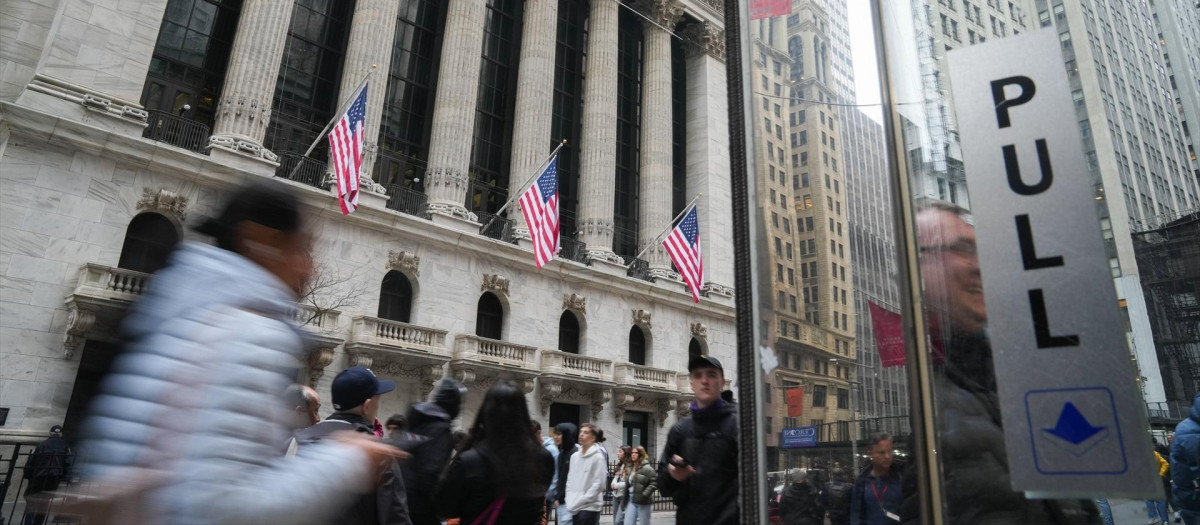 Fachada de Wall Street.