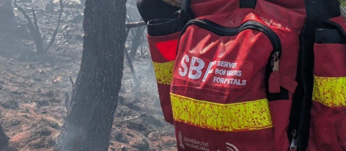 Imagen de archivo de un bombero forestal.