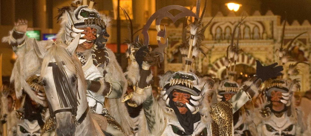 Imagen de la entrada de Moros y Cristianos de Ontinyent