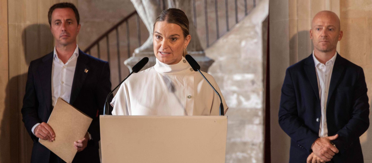 La presidenta de Baleares, tras reunirse con los presidentes de las islas