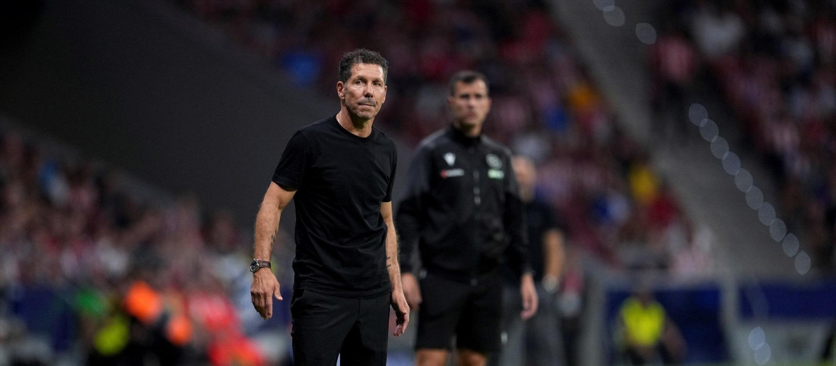Diego Pablo Simeone, durante el partido Atlético de Madrid - Elche
