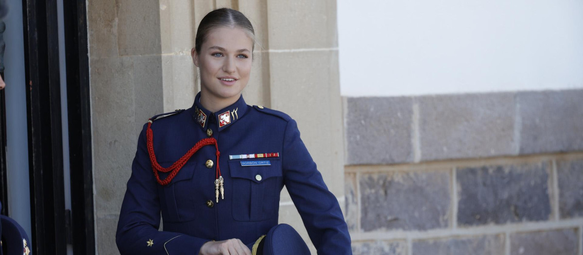 La princesa Leonor este lunes primer día de su incorporación a la Academia General del Aire de San Javier.
