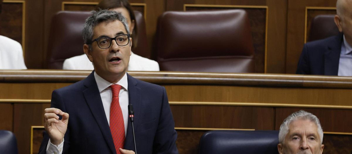 El ministro de la Presidencia, Justicia y Relaciones con las Cortes, Félix Bolaños, este miércoles en el Congreso de los Diputados