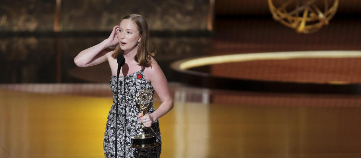 Hannah Einbinder se lleva la anécdota en los Emmy transformando su discurso en un alegato político: «Fu** ICE y Palestina libre»