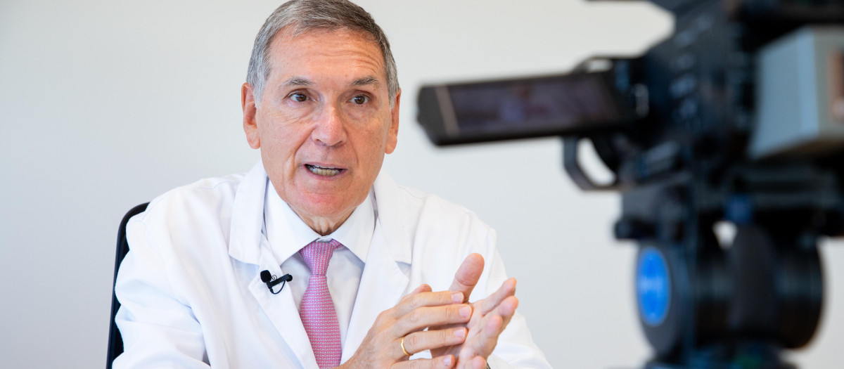 El decano de la Facultad de Medicina de la Universidad CEU San Pablo, doctor Tomás Chivato