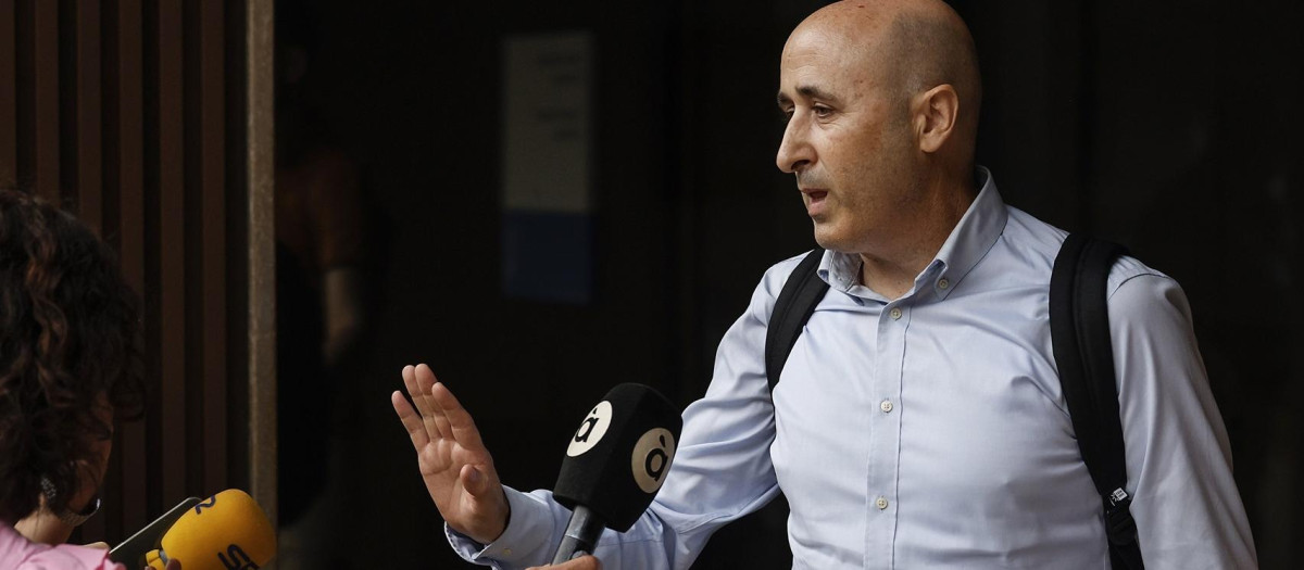 El presidente de la Confederación Hidrográfica del Júcar, Miguel Polo llegando a declarar como testigo en la instrucción de la dana