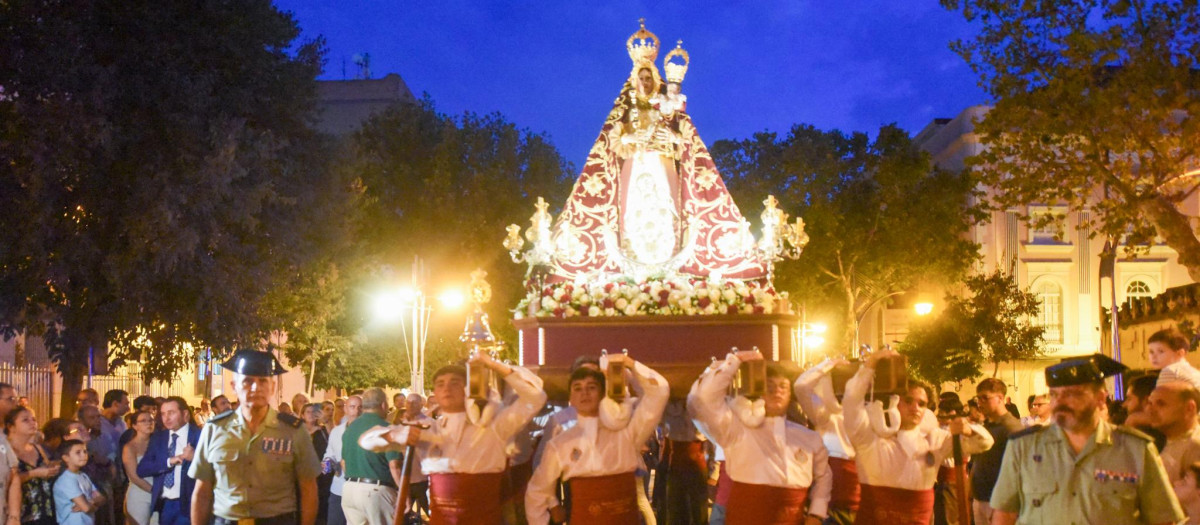 La procesión de la Virgen de Araceli de Córdoba, en imágenes
