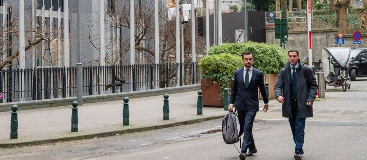 El lendakari vasco, Imanol Pradales, a su llegada al Parlamento Europeo el pasado mes de enero