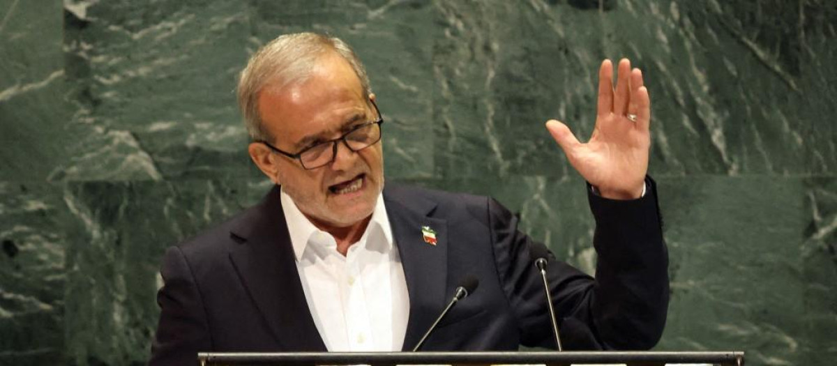 NEW YORK, NEW YORK - SEPTEMBER 24: President of Iran Masoud Pezeshkian addresses the United Nations (UN) General Assembly during the 80th session of the annual event on September 24, 2025, in New York City. This years theme for the annual global meeting is Better together: 80 years and more for peace, development, and human rights. Gaza and Ukraine are just two of the global emergencies that world leaders will focus on.   Spencer Platt/Getty Images/AFP (Photo by SPENCER PLATT / GETTY IMAGES NORTH AMERICA / Getty Images via AFP)