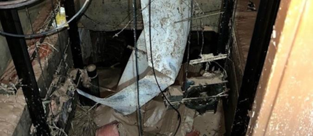 Ascensor dañado tras la dana