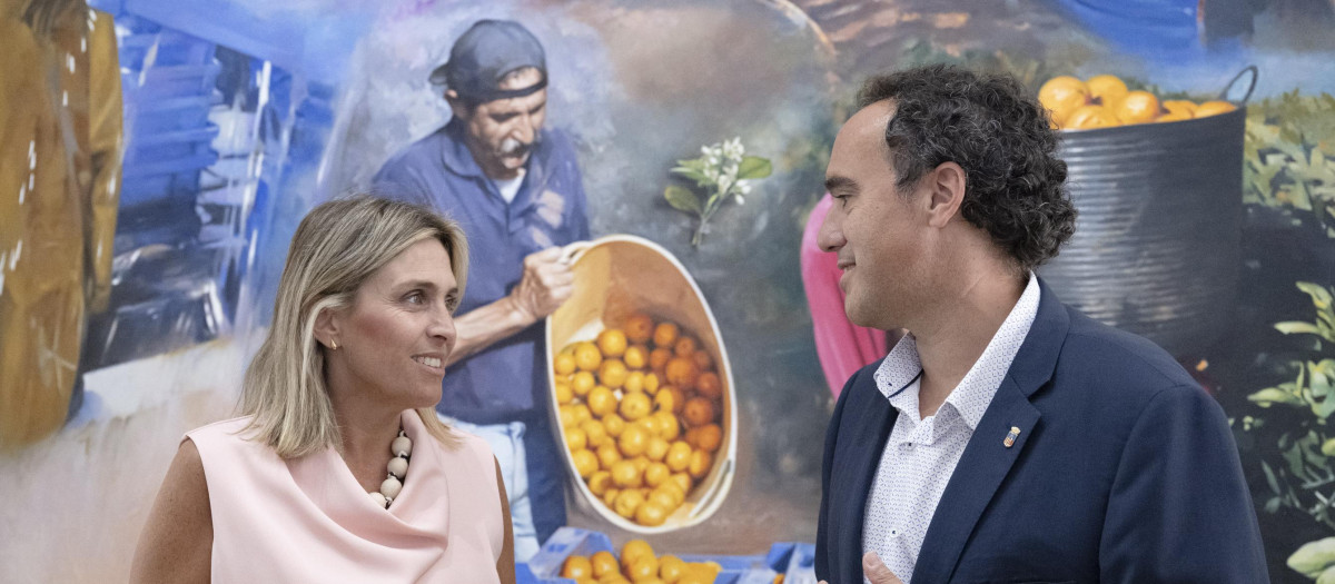 La presidenta de la Diputación de Castellón, Marta Barrachina, y el diputado José María Andrés