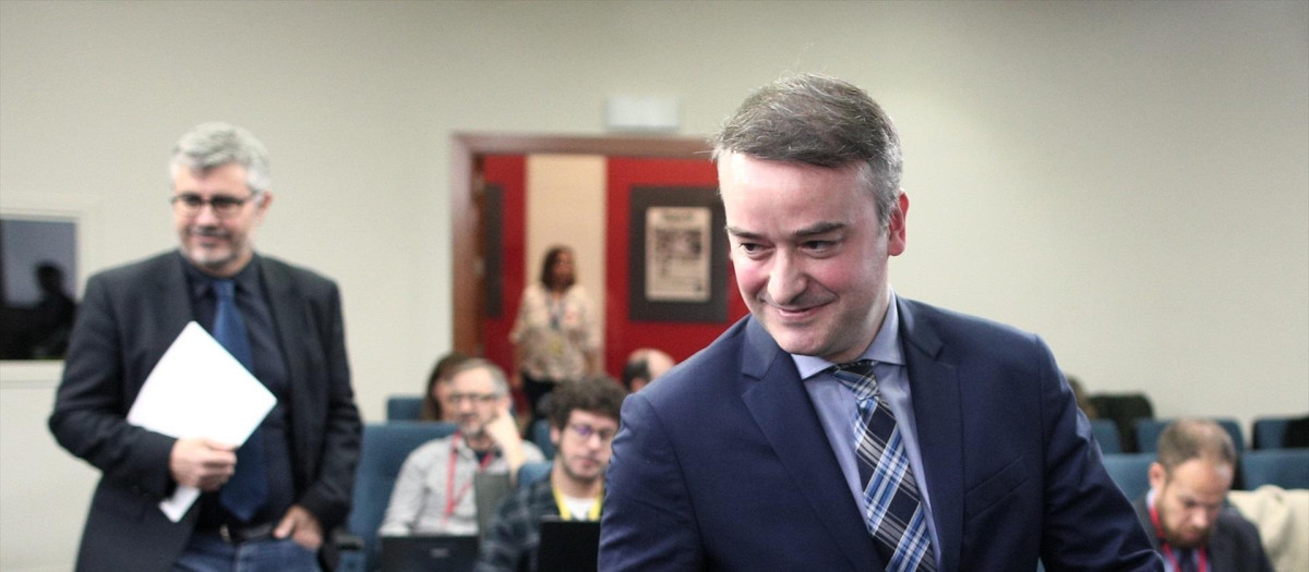 El exjefe de gabinete del presidente del Gobierno, Pedro Sánchez, Iván Redondo, en una rueda de prensa en la Moncloa